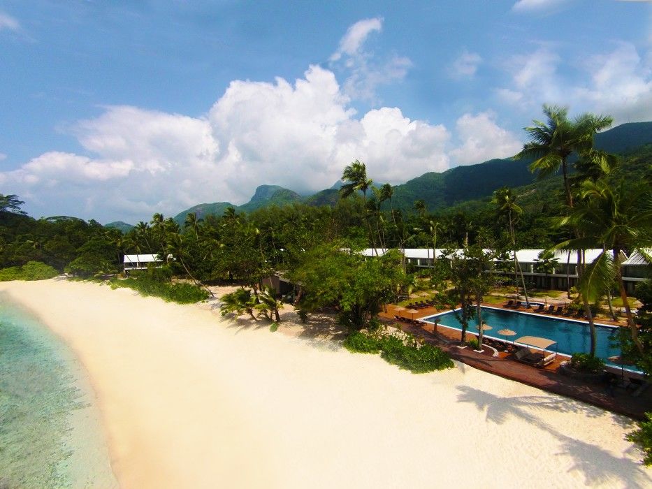 Le Meridien Barbarons Grand Anse  Exterior foto